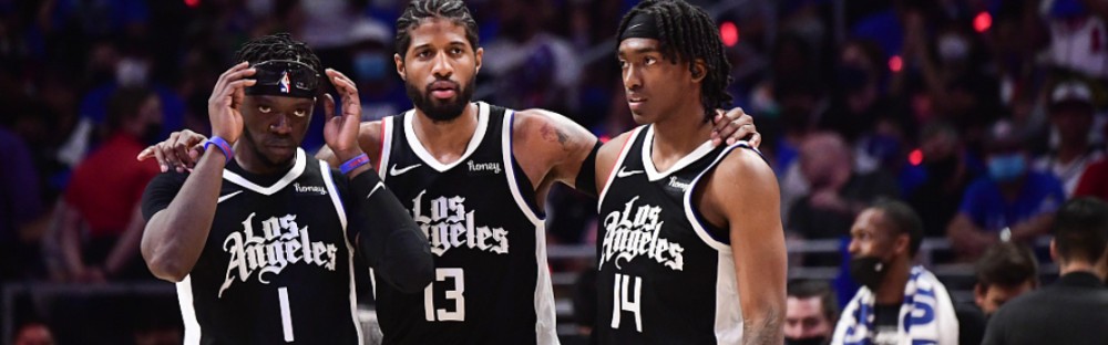  快船乔治复出首战砍下28+8+6  