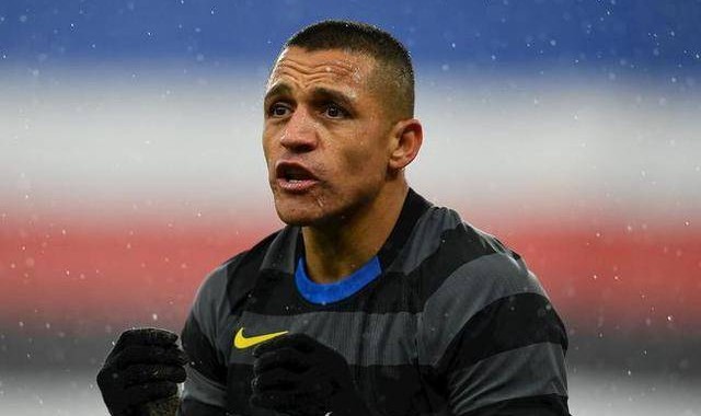  国际米兰旧将反戈一击助恩波利爆冷取胜  