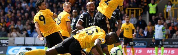  尤文图斯防线送礼不断遭弱旅逼平丢榜首  